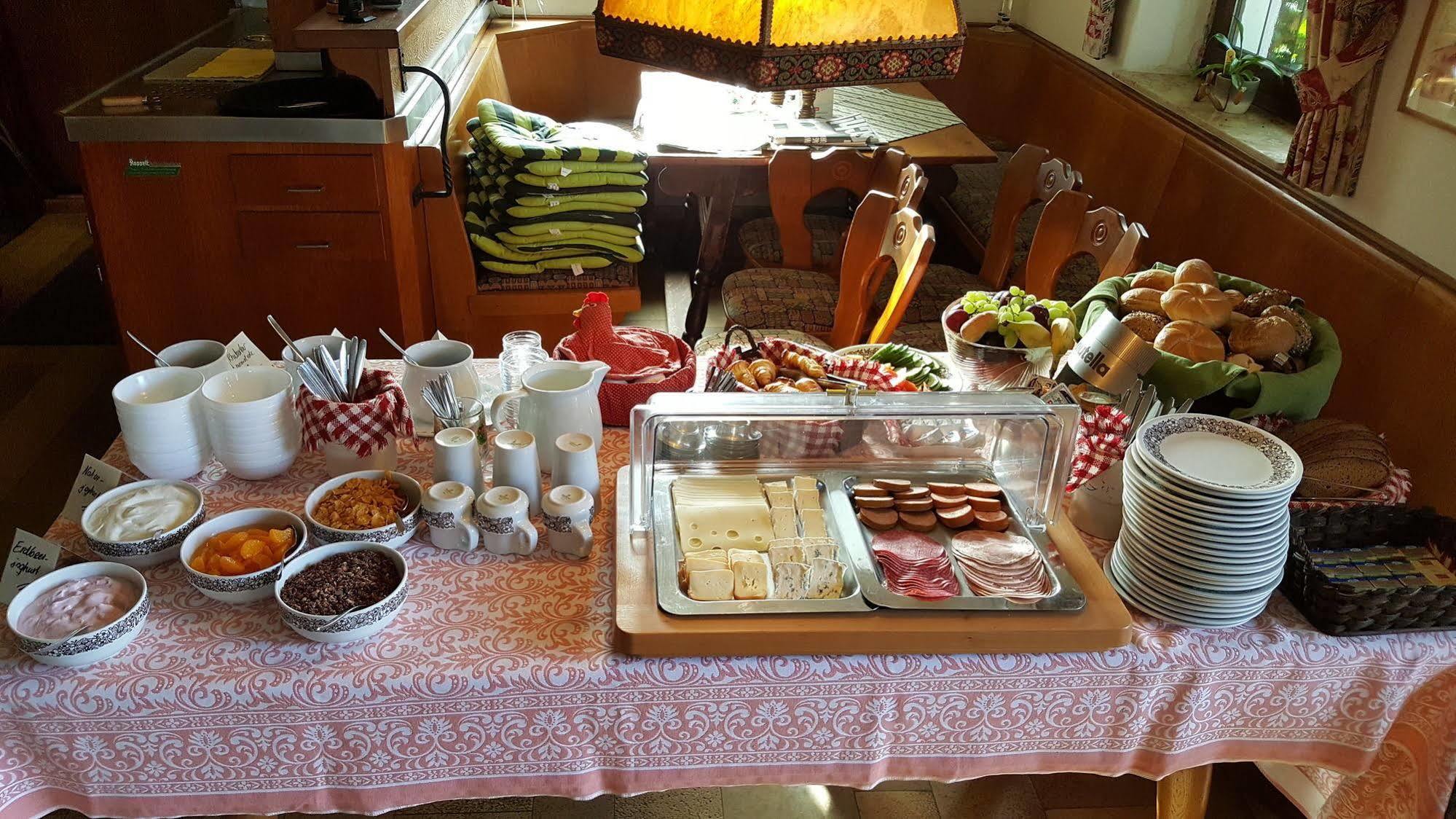 Hotel Gasthof Zum Schwan Steinsfeld Zewnętrze zdjęcie