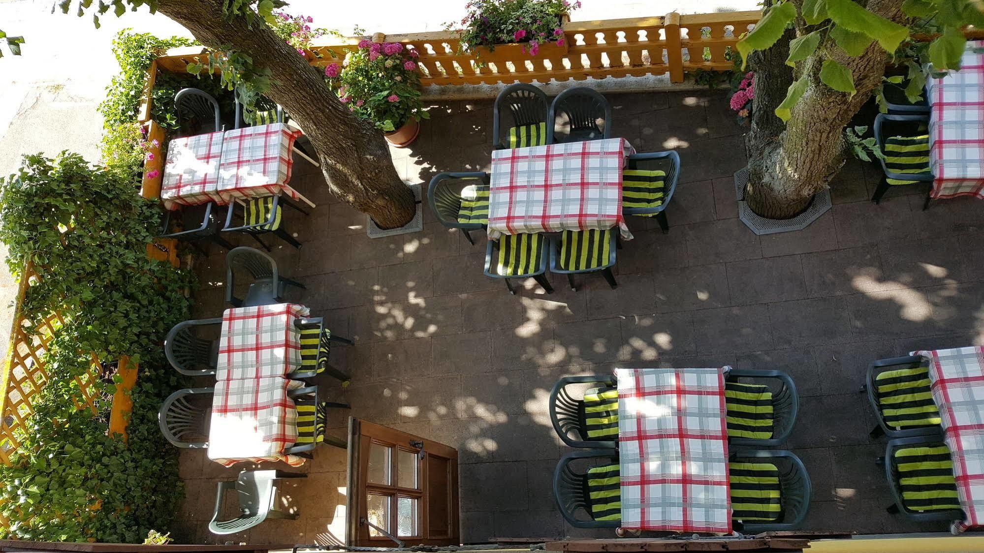 Hotel Gasthof Zum Schwan Steinsfeld Zewnętrze zdjęcie