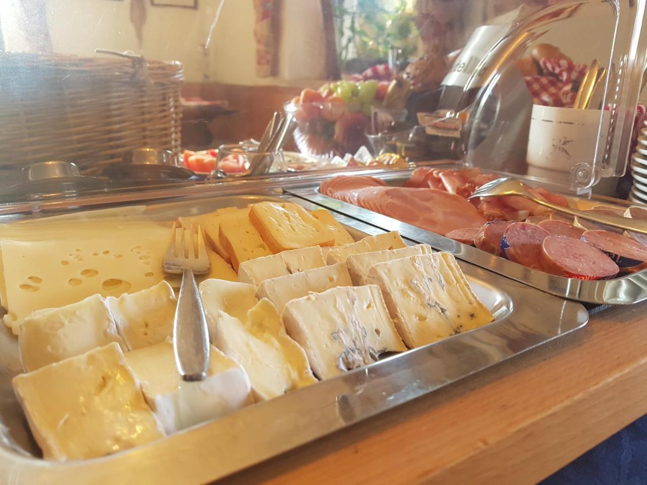 Hotel Gasthof Zum Schwan Steinsfeld Zewnętrze zdjęcie