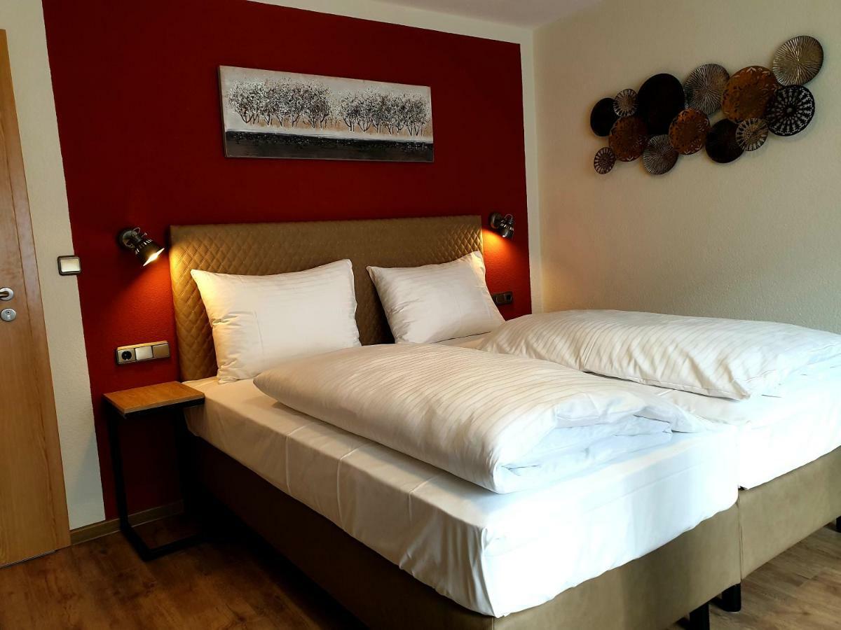 Hotel Gasthof Zum Schwan Steinsfeld Zewnętrze zdjęcie