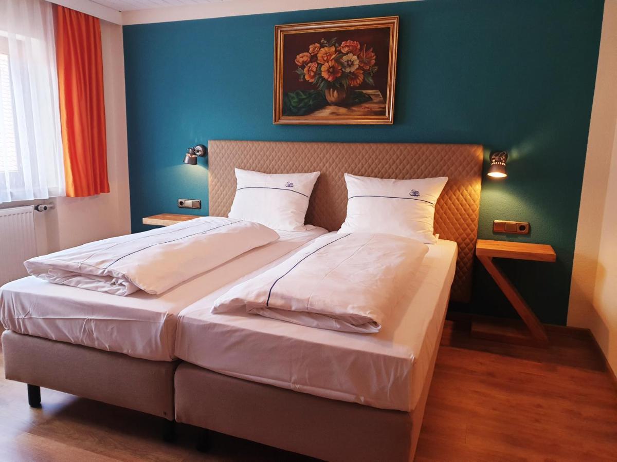 Hotel Gasthof Zum Schwan Steinsfeld Zewnętrze zdjęcie