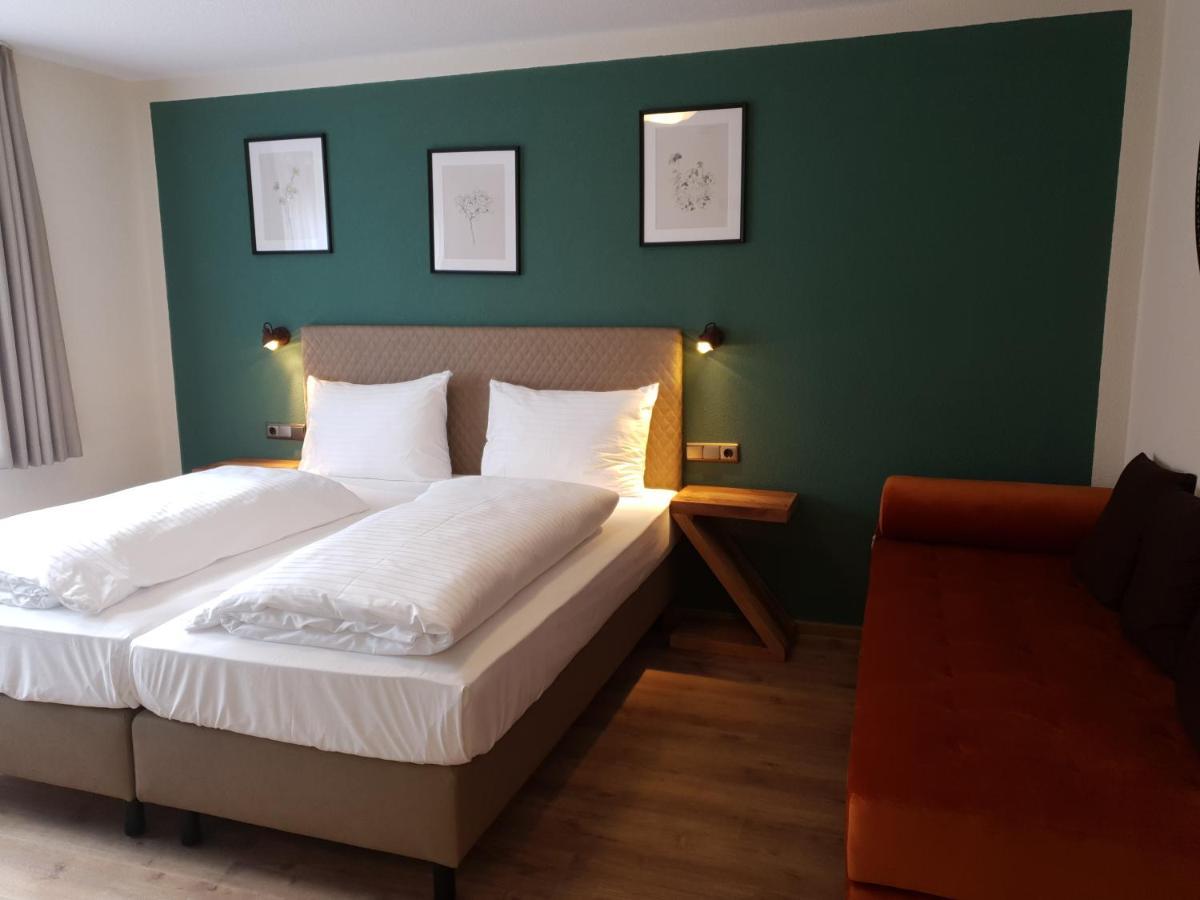 Hotel Gasthof Zum Schwan Steinsfeld Zewnętrze zdjęcie