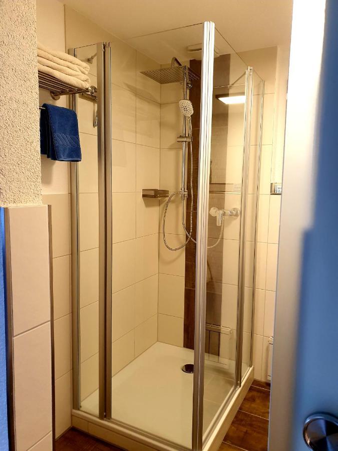 Hotel Gasthof Zum Schwan Steinsfeld Zewnętrze zdjęcie