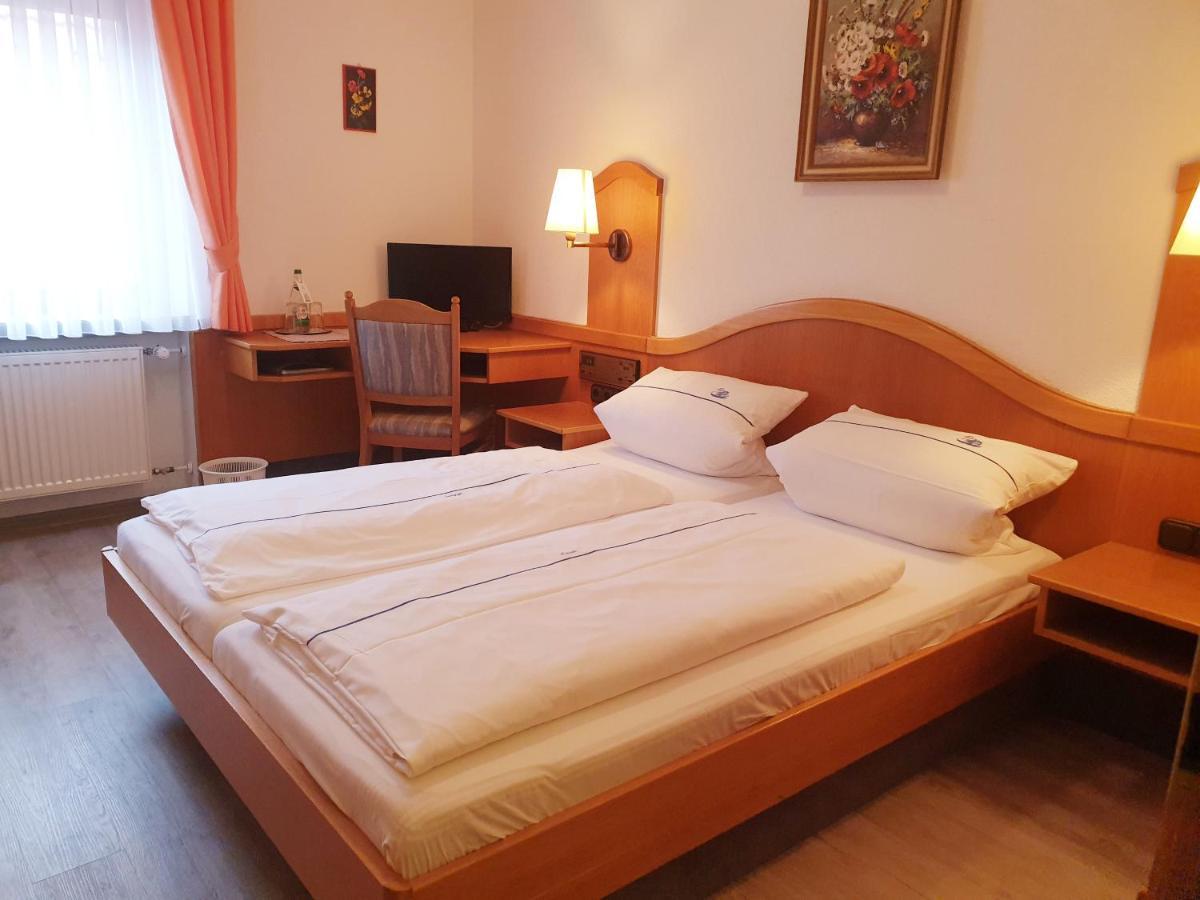 Hotel Gasthof Zum Schwan Steinsfeld Zewnętrze zdjęcie