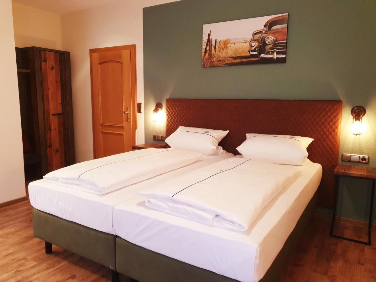 Hotel Gasthof Zum Schwan Steinsfeld Zewnętrze zdjęcie